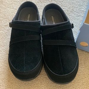 Easy spirit black suede mule shoes